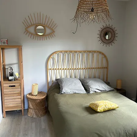 Independante Les Chenes Apartment Villeneuve-les-Avignon